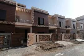 Prime Location In DHA Defence 5 Marla House For sale, Gujranwala, 5 मरला