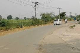 55 Marla Plot Double Side Road Big Fornt Beautiful Land For Commercial Activities And Form House, बिक्री के लिए, भूमि या प्लॉट, Lahore, रुपये 30,000,000